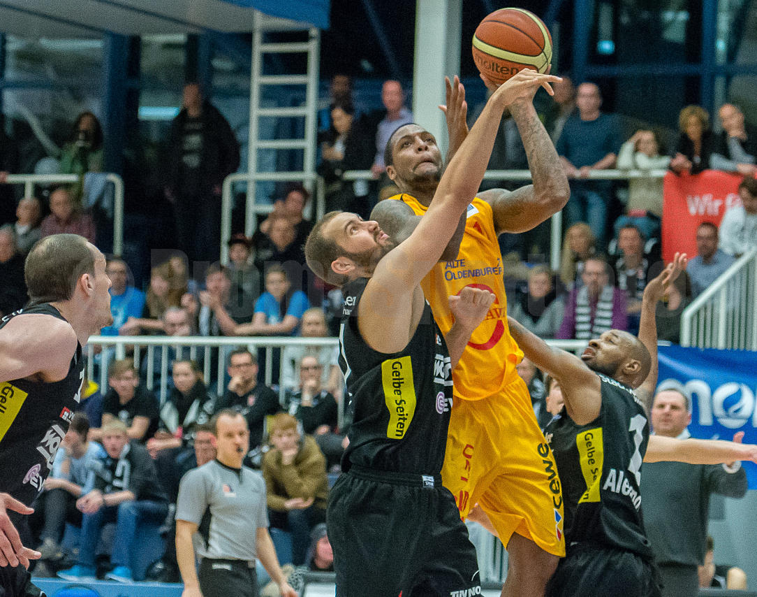 2. Bundesliga ETB Wohnbau Baskets Essen / Finke Baskets Paderborn
