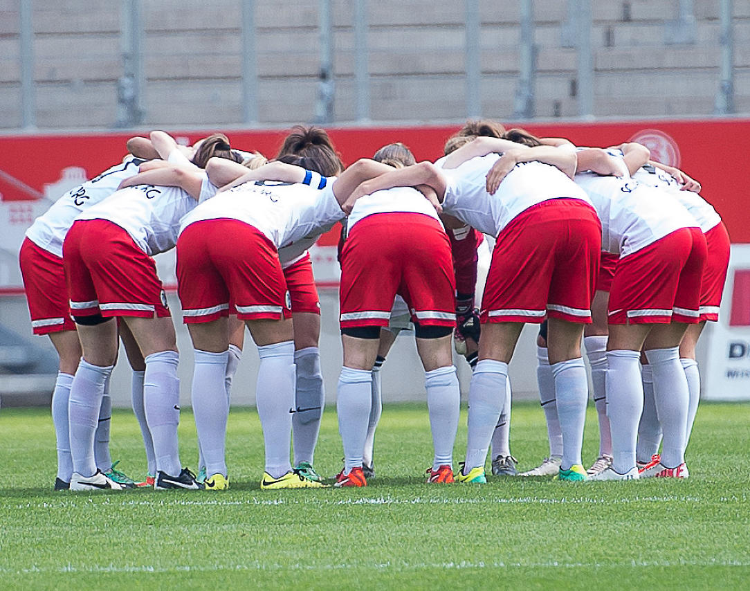 DFB-Pokal Halbfinale der Frauen 2014 in Essen