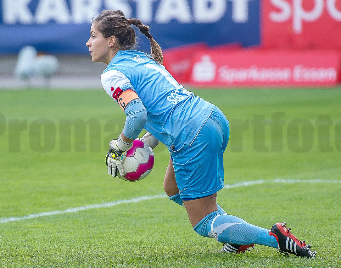 DFB-Pokal Halbfinale der Frauen 2014 in Essen