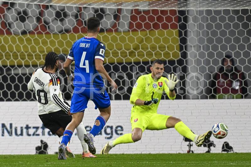 28.11. FC Schalke 04 vs SC Paderborn 07
