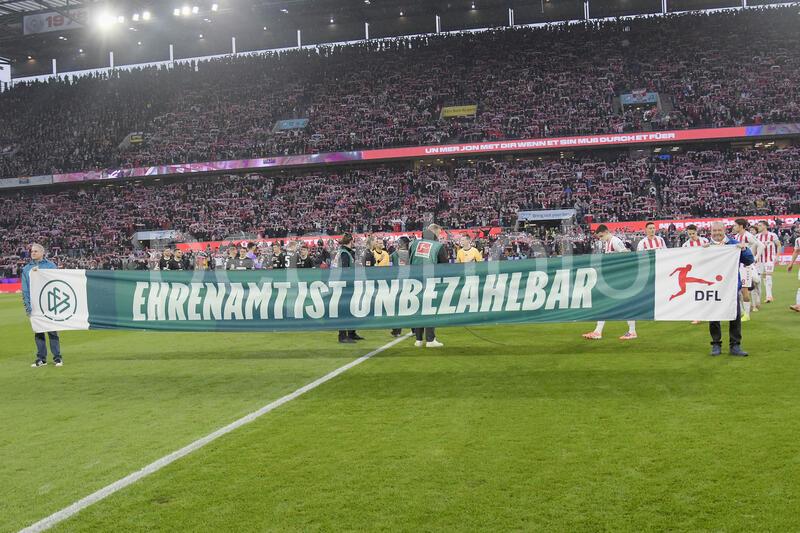 13.12. Bayer Leverkusen vs 1. FC Koeln