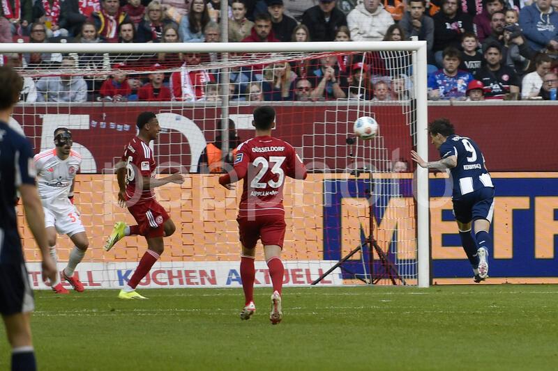 05.04. FC Schalke 04 vs Karlsruher SC